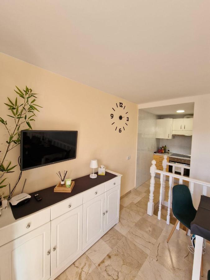 Apartament Caleta กาเลตาเดฟุสเต ภายนอก รูปภาพ