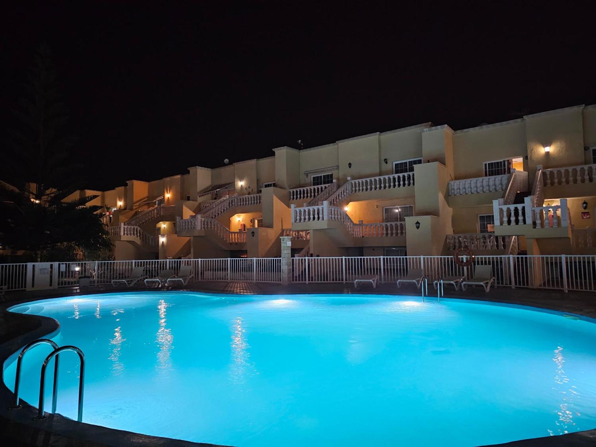 Apartament Caleta กาเลตาเดฟุสเต ภายนอก รูปภาพ